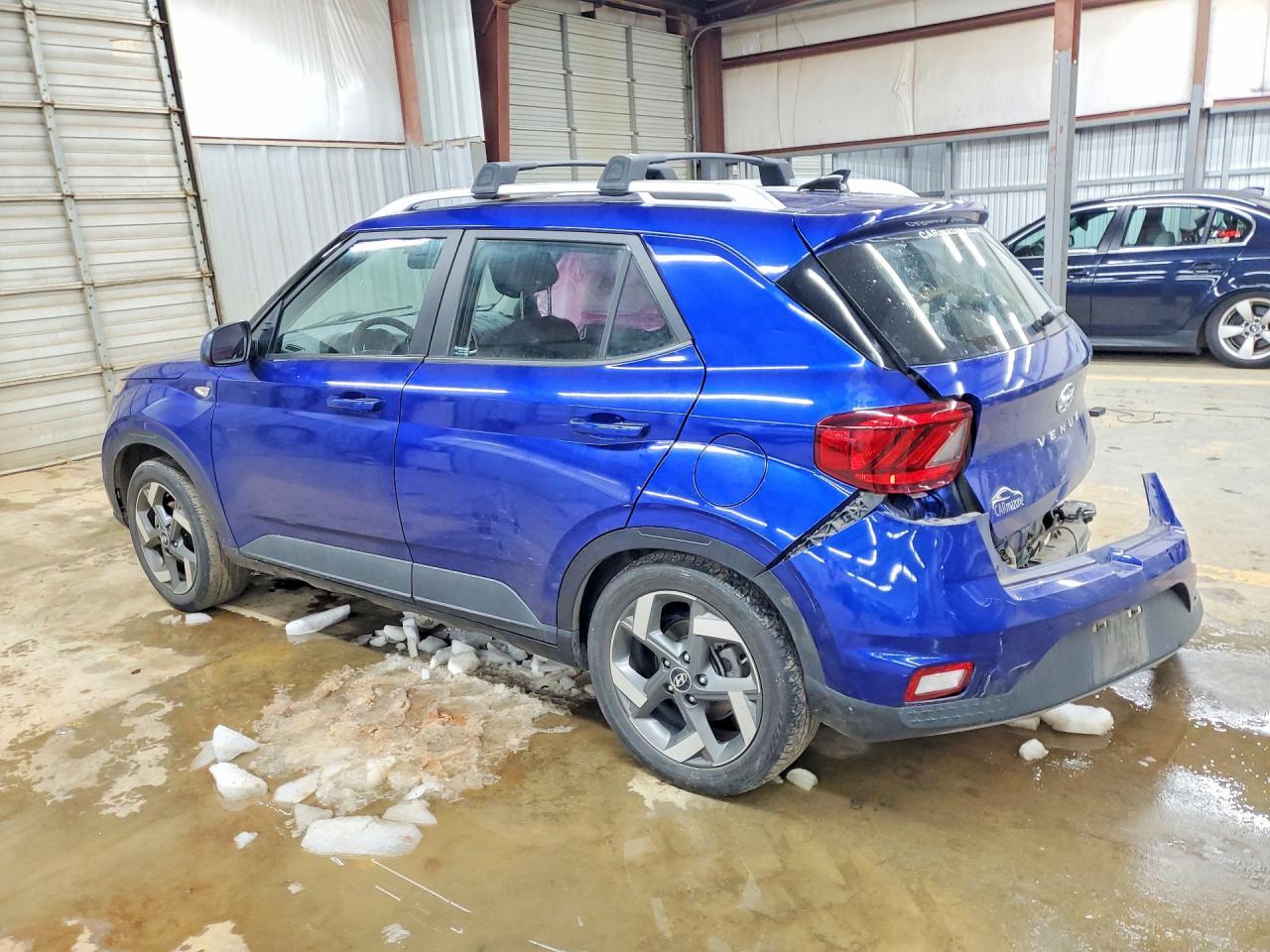 2022 Hyundai Venue Sel - Фото 2