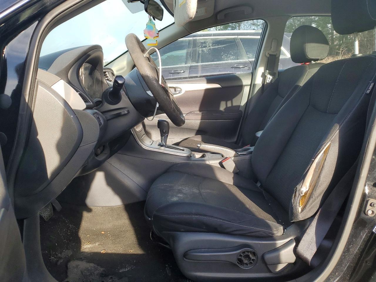 2014 Nissan Sentra S - Фото 7