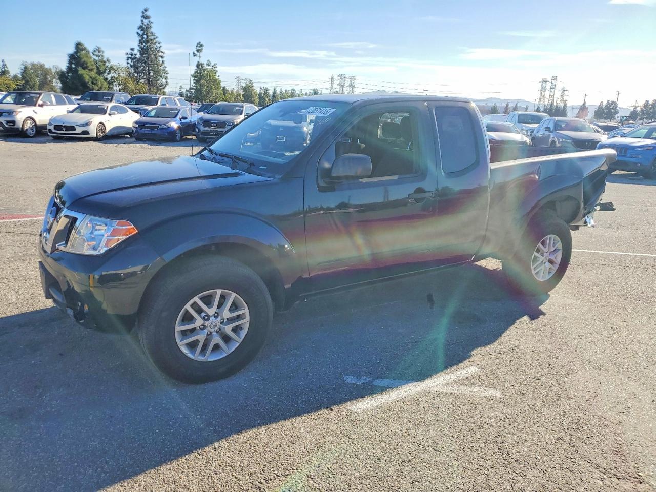 2020 Niss Frontier Sv