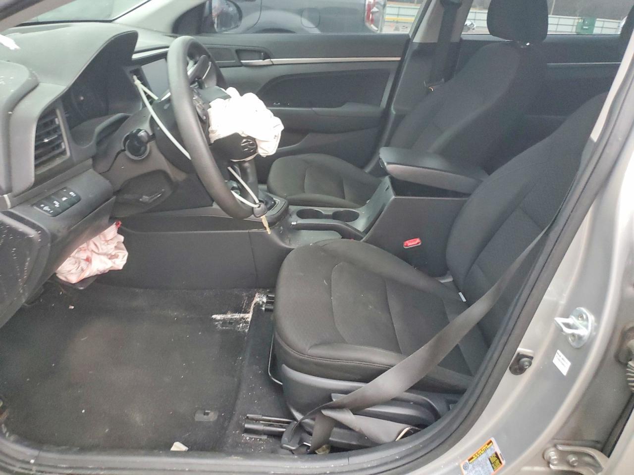 2020 Hyundai Elantra Sel - Фото 7