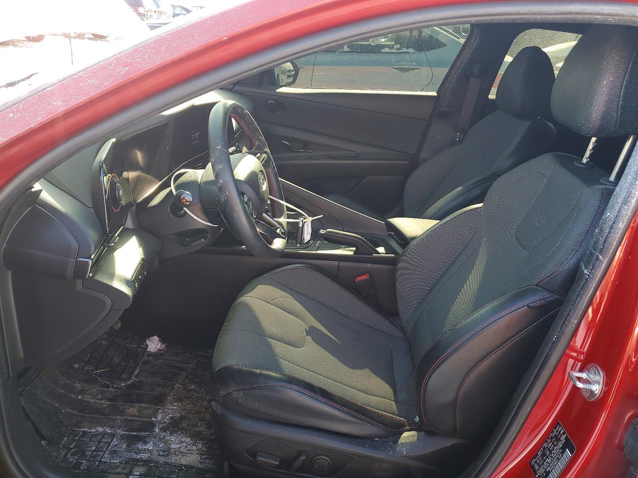 2022 Hyundai Elantra - Фото 7
