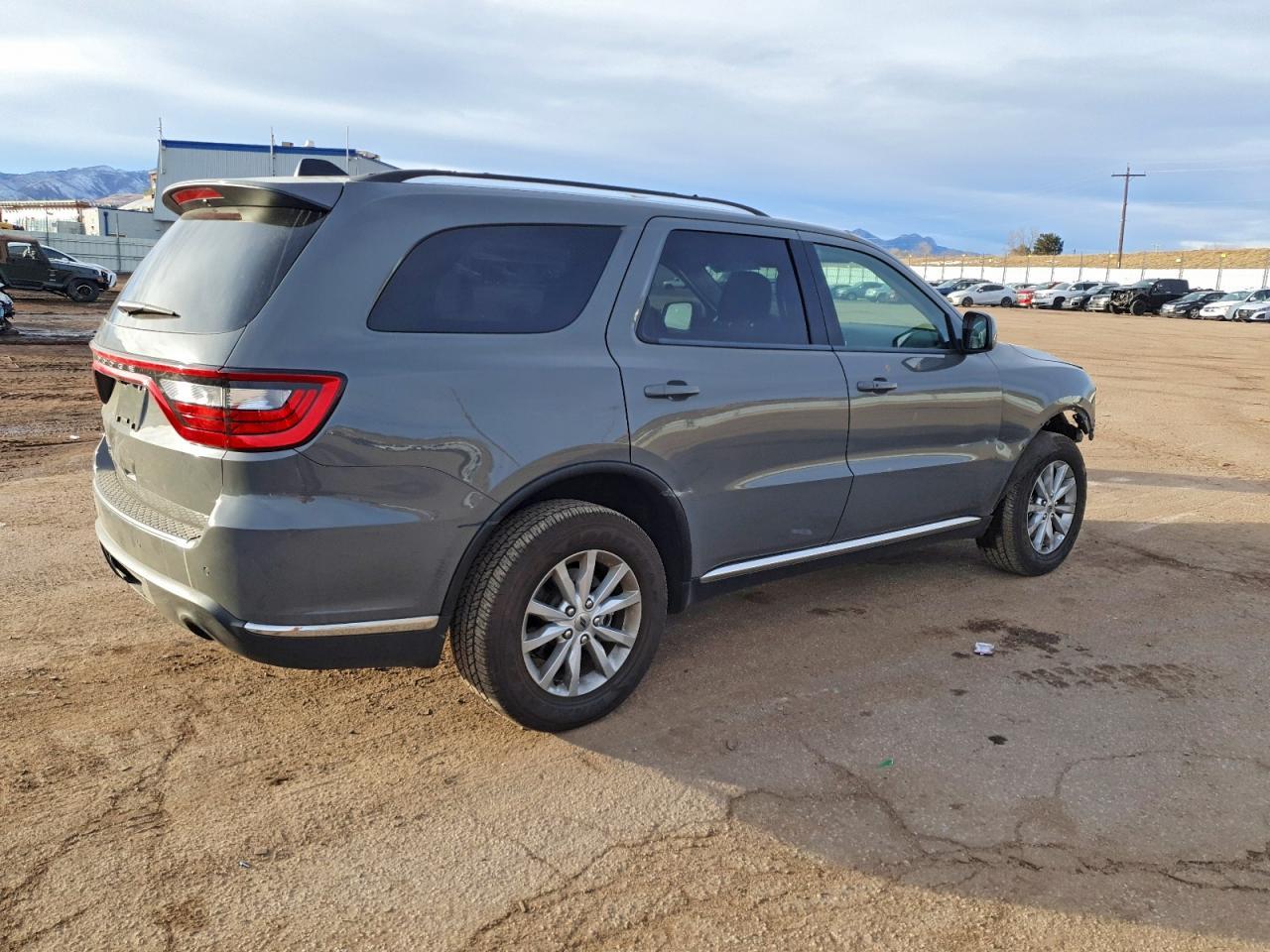 2022 Dodge Durango Sxt - Image 3