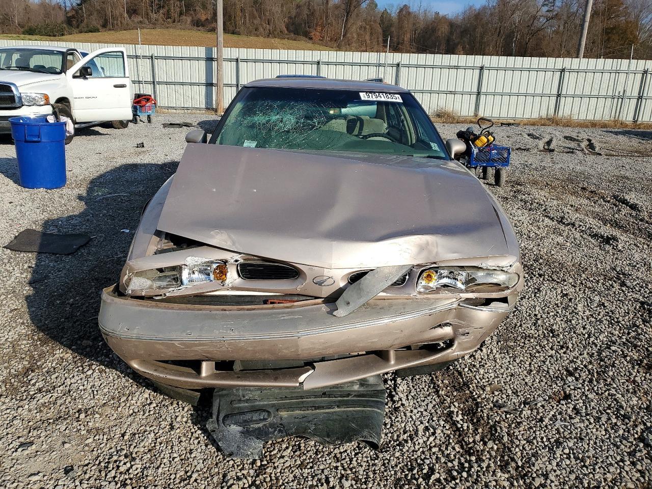 1999 Oldsmobile 88 Base - Фото 5