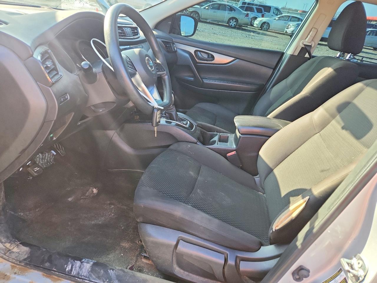 2019 Nissan Rogue Sport S - Image 7