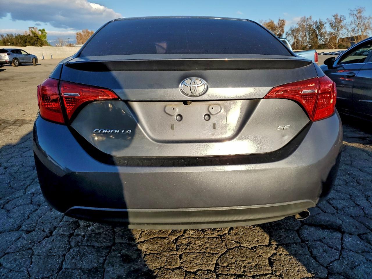 2017 Toyota Corolla L - Фото 6