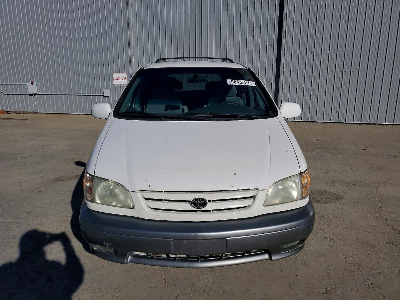 2001 Toyota Sienna Le - Фото 5