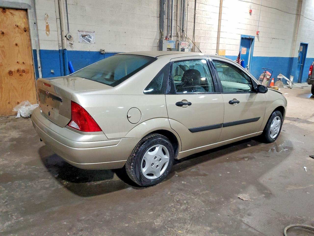 2000 Ford Focus Lx - Фото 3