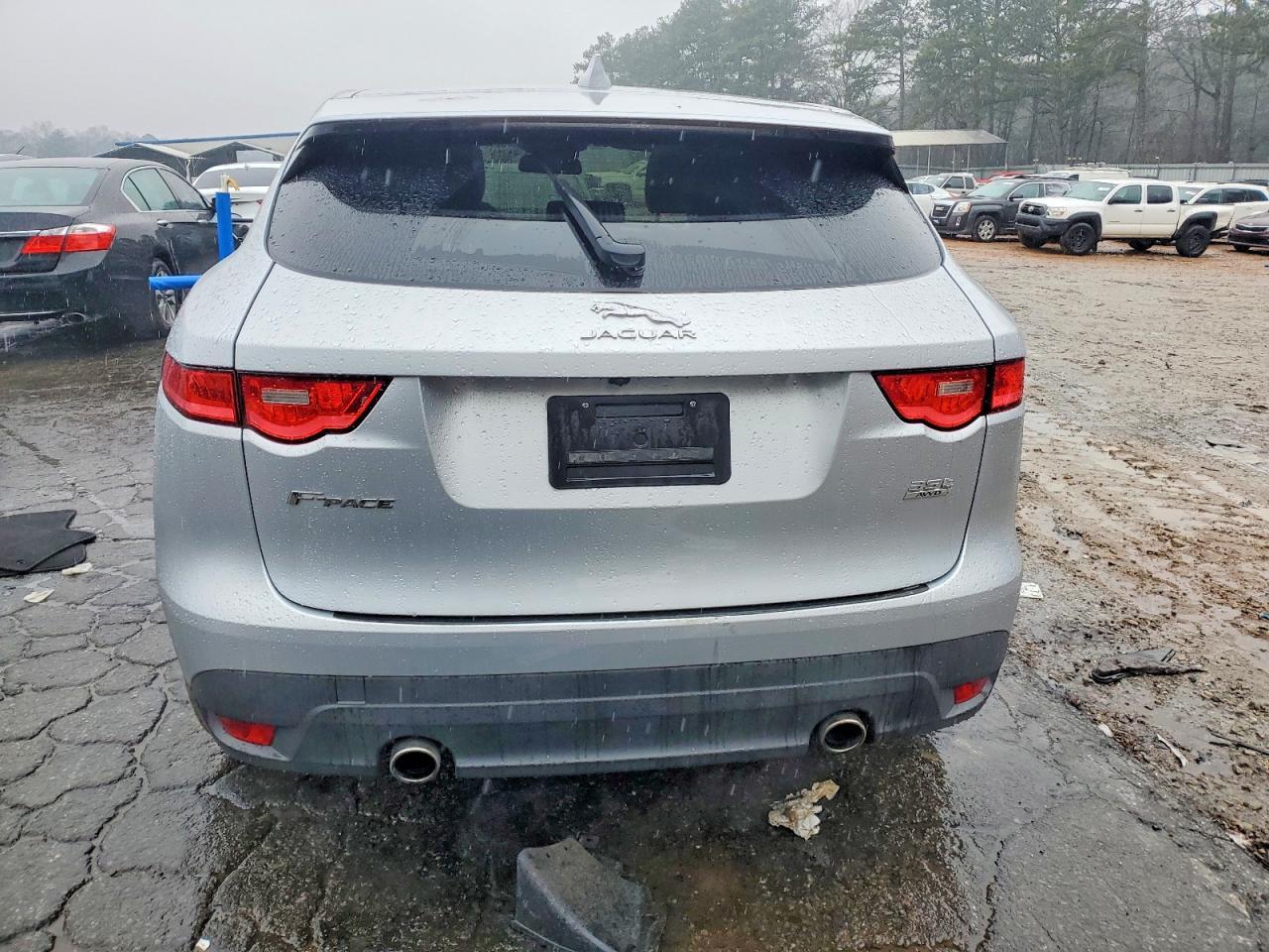 2017 Jaguar F-Pace - Фото 6