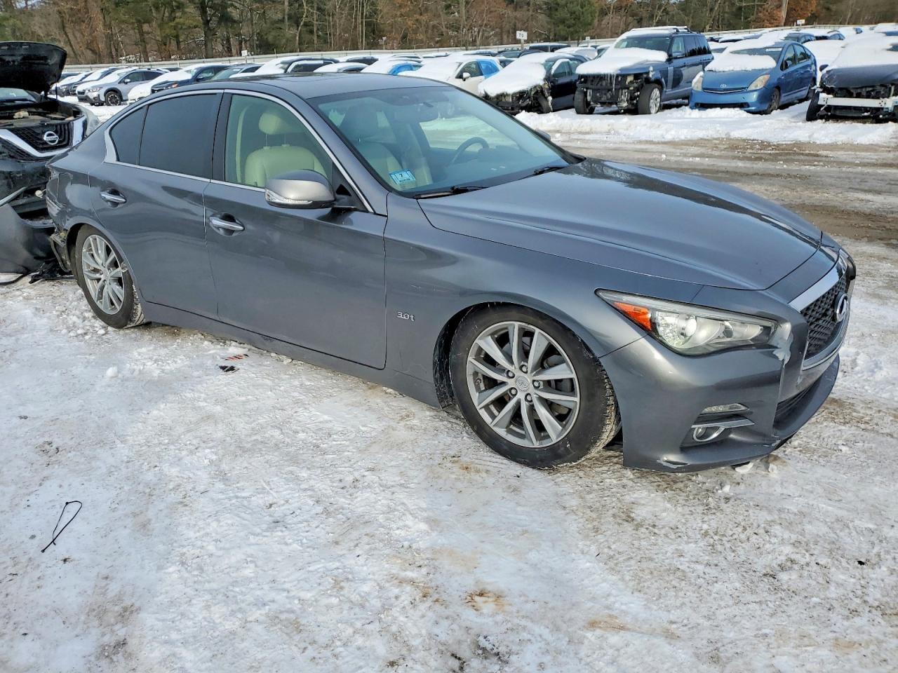 2017 Infiniti Q50 Base - Image 4