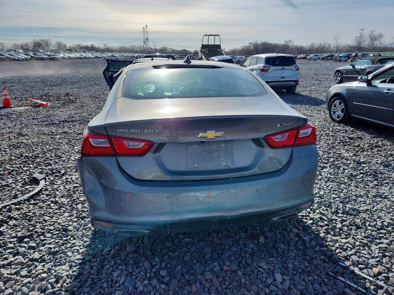 2018 Chevrolet Malibu Premier - Image 6