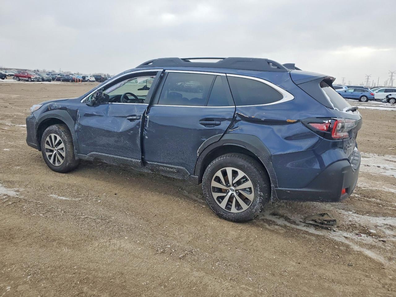 2025 Subaru Outback Premium - Фото 2