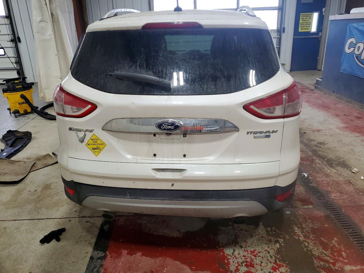 2016 Ford Escape Titanium - Фото 6