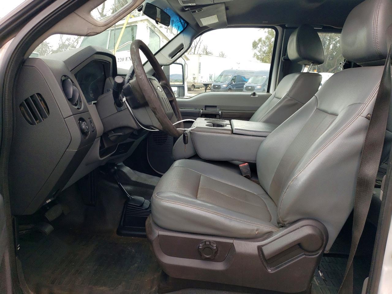 2015 Ford F350 Utility / Service Truck - Фото 7