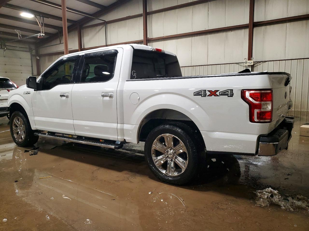 2018 Ford F150 Supercrew - Фото 2
