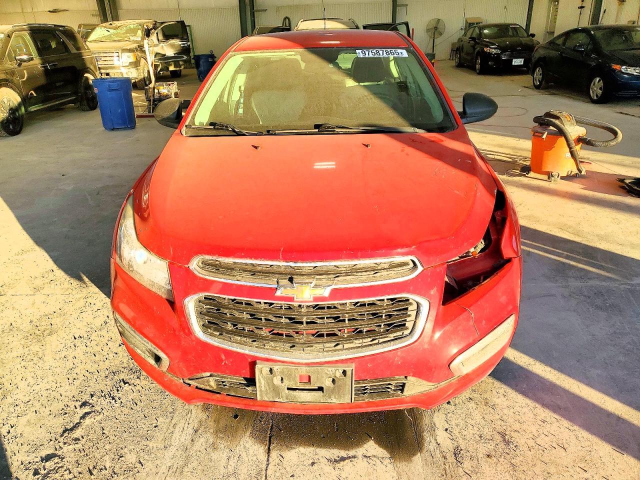 2015 Chevrolet Cruze Ls - Фото 5