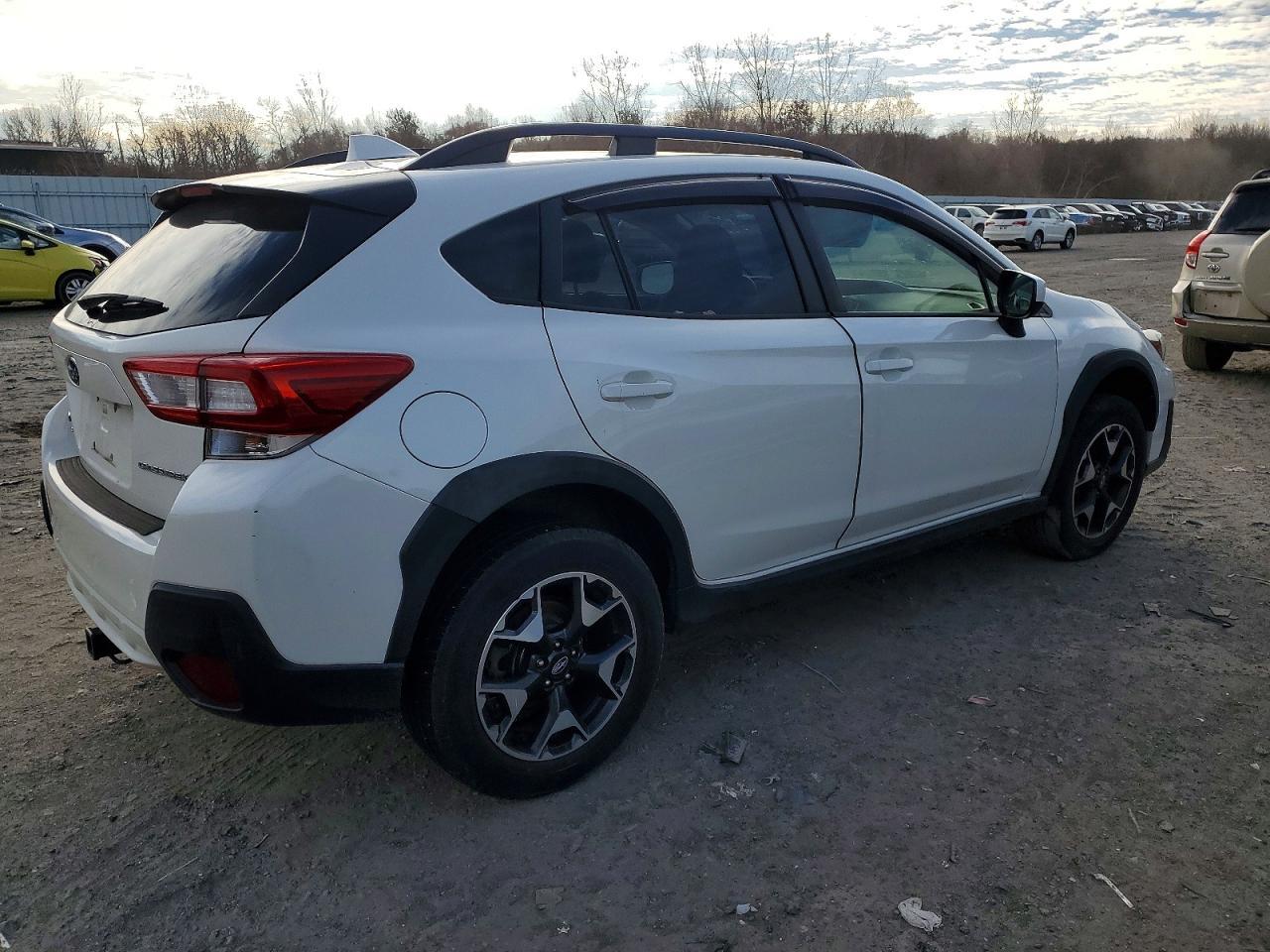 2019 Subaru Crosstrek Premium - Фото 3
