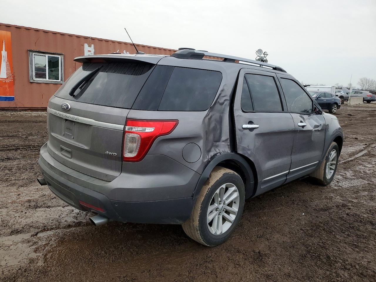 2013 Ford Explorer Xlt - Фото 3