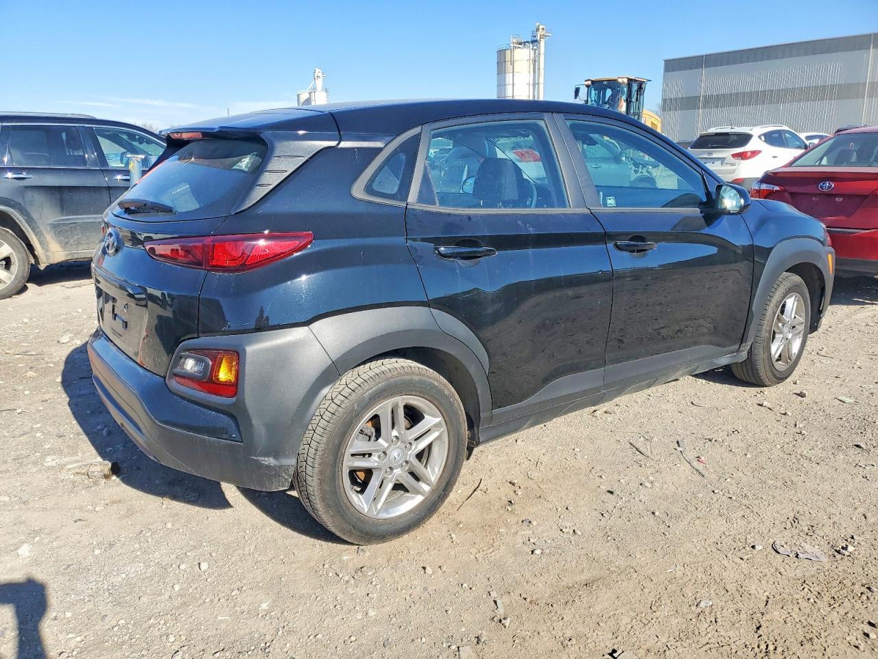 2021 Hyundai Kona Se - Фото 3