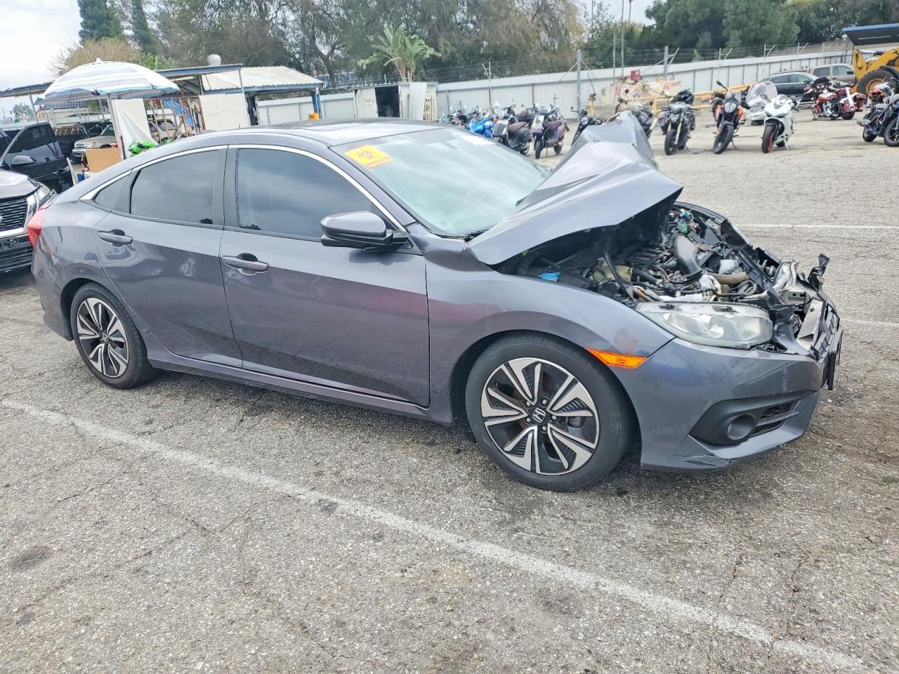 2016 Honda Civic Ex - Image 4