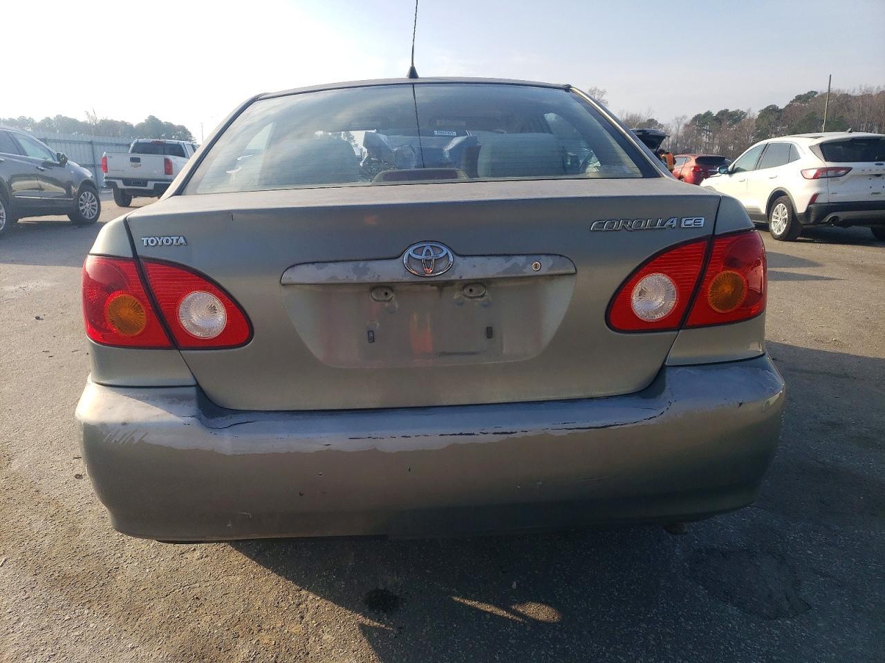 2004 Toyota Corolla Ce - Фото 6