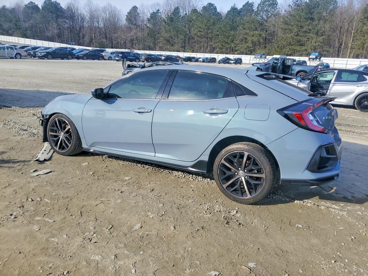2021 Honda Civic Sport Touring - Фото 2