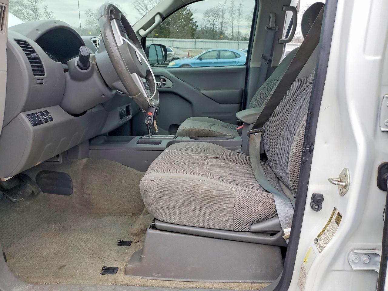 2016 Nissan Frontier S - Фото 7