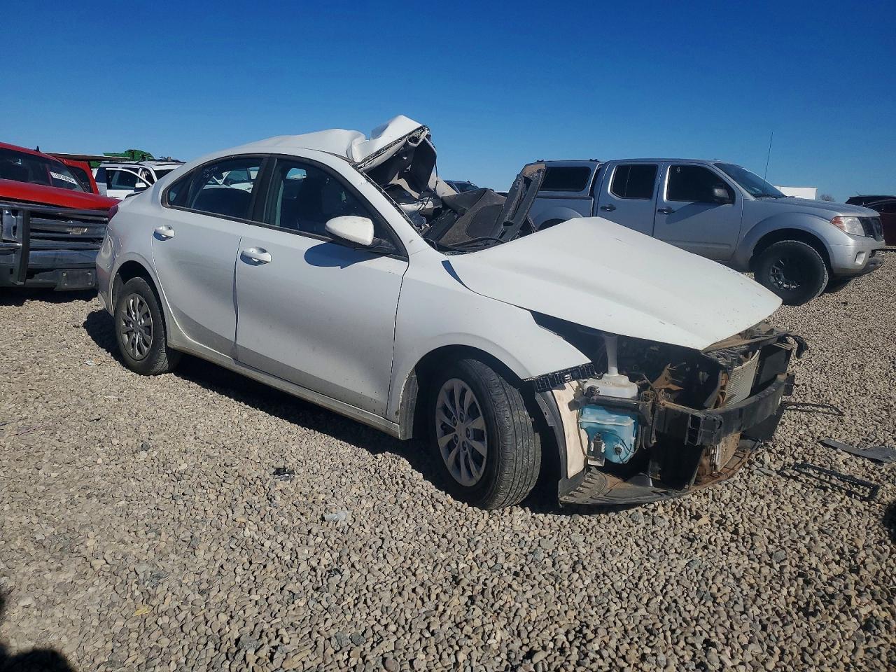 2024 Kia Forte Lx - Фото 4