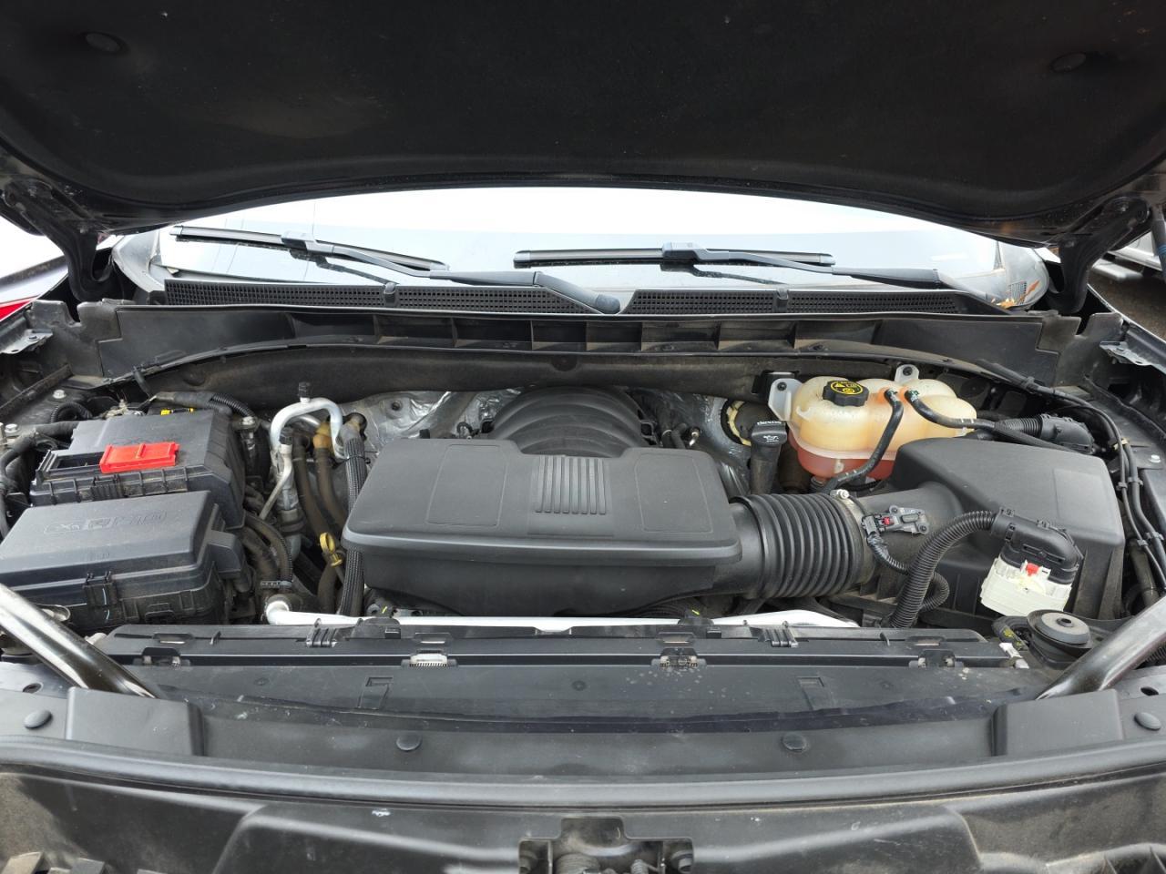 2023 Cadillac Escalade Sport - Image 7