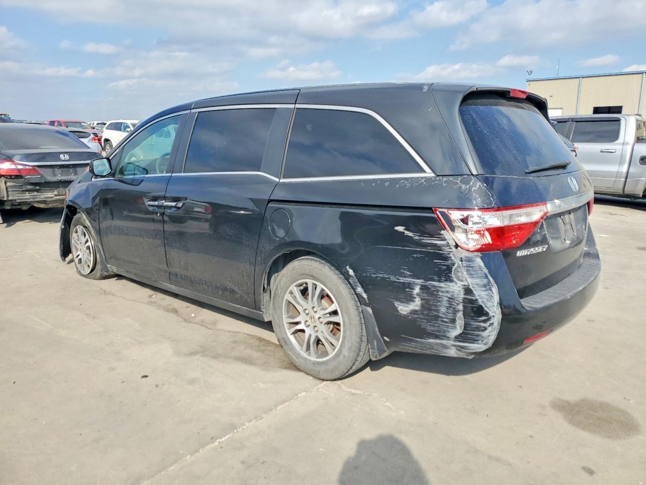 2011 Honda Odyssey Ex - Фото 2