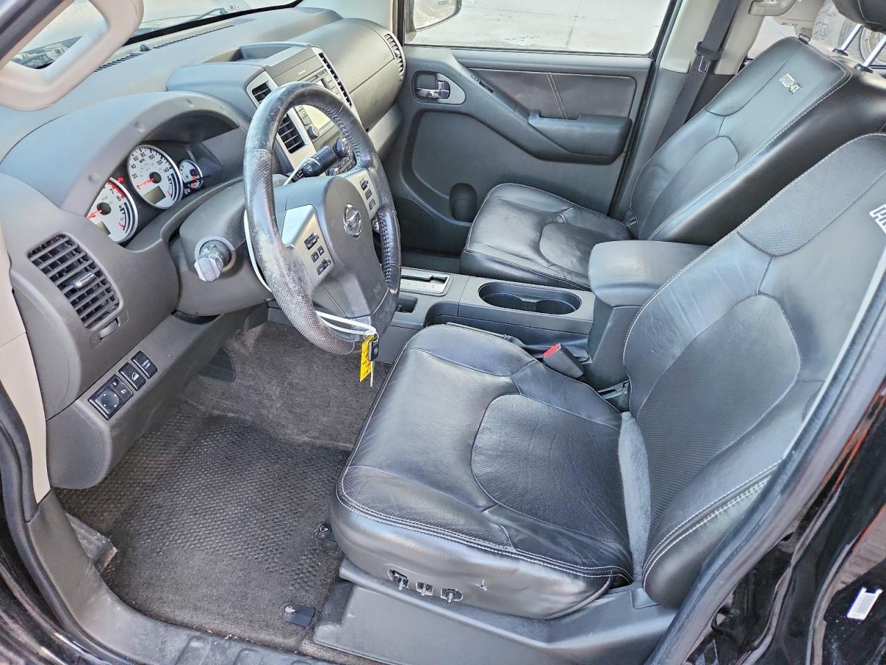 2014 Nissan Frontier Pro-4X - Фото 7