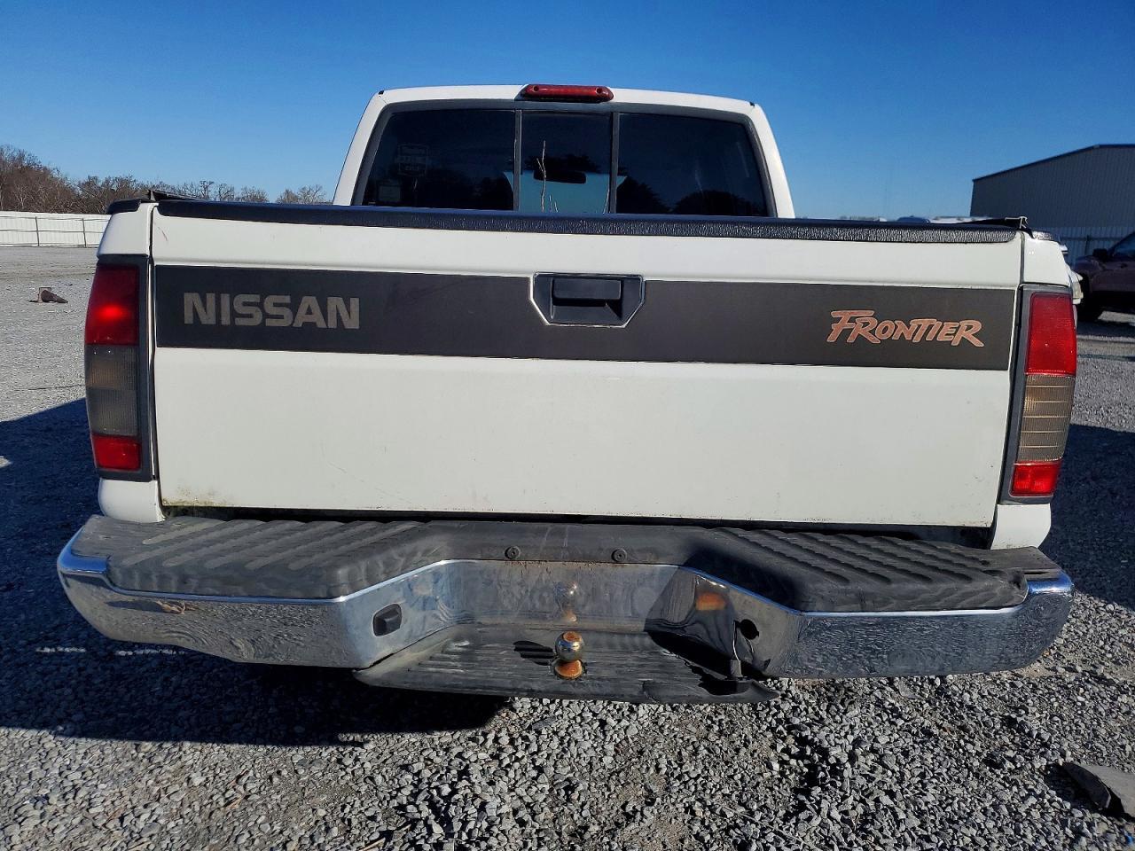 2000 Nissan Frontier Crew Cab Xe - Фото 6
