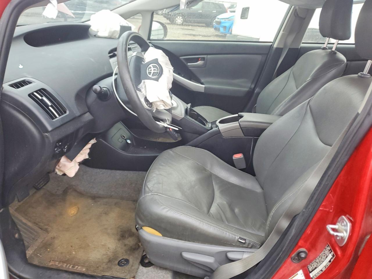 2014 Toyota Prius - Image 7