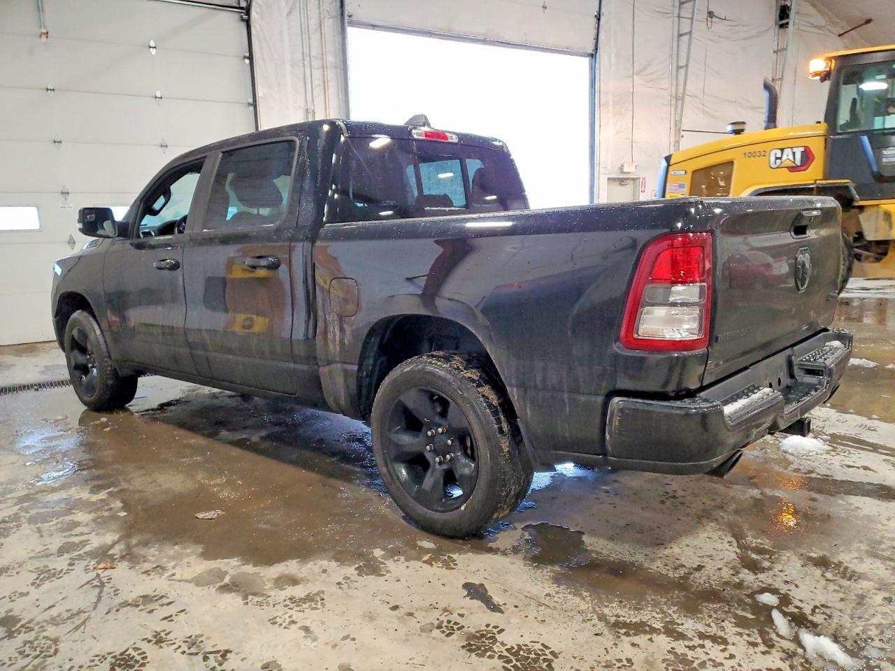 2019 Ram 1500 Big Horn - Фото 2