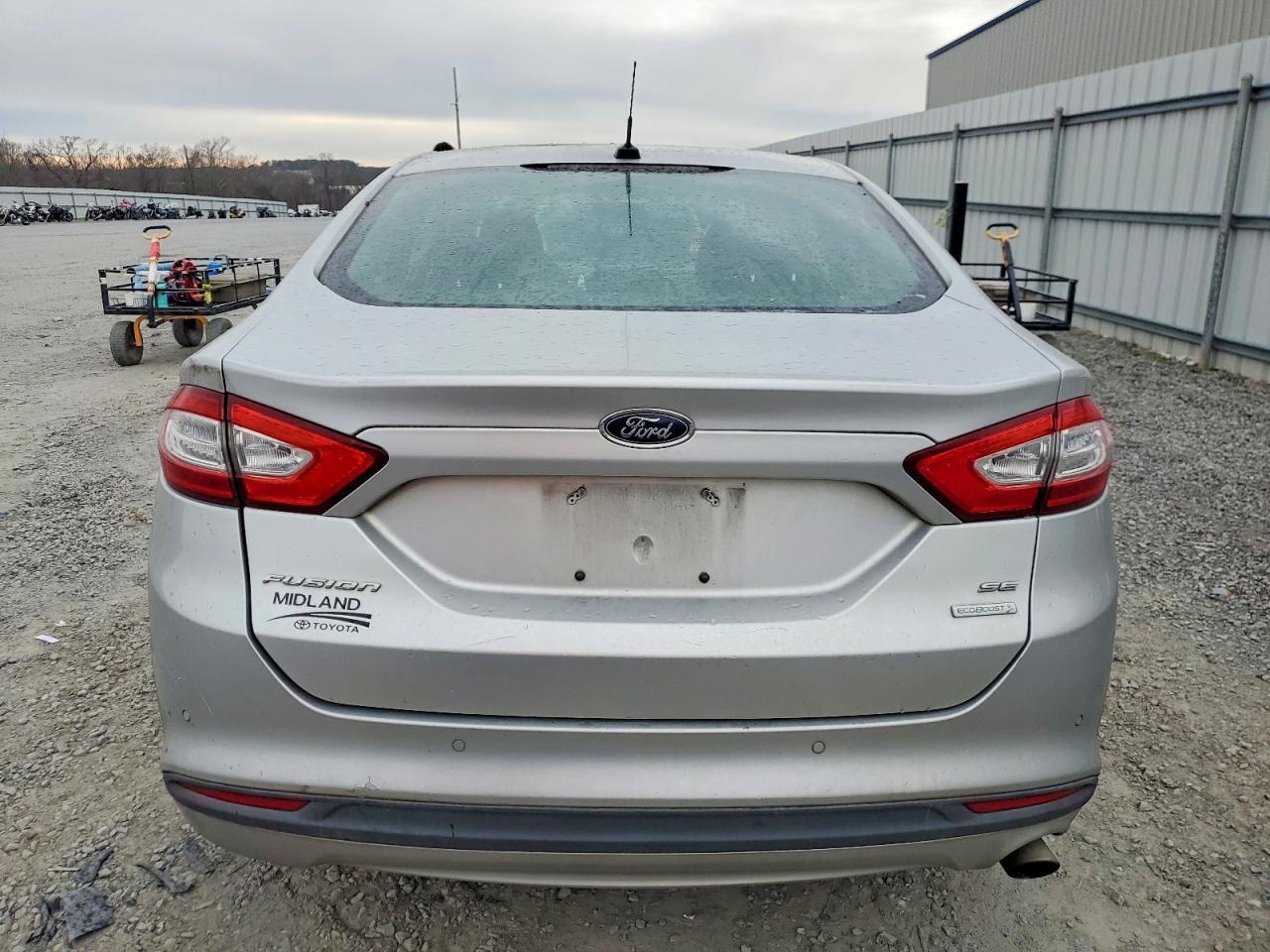 2013 Ford Fusion Se - Фото 6