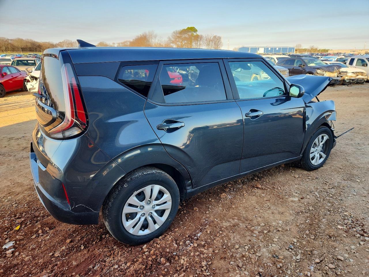 2023 Kia Soul Lx - Фото 3