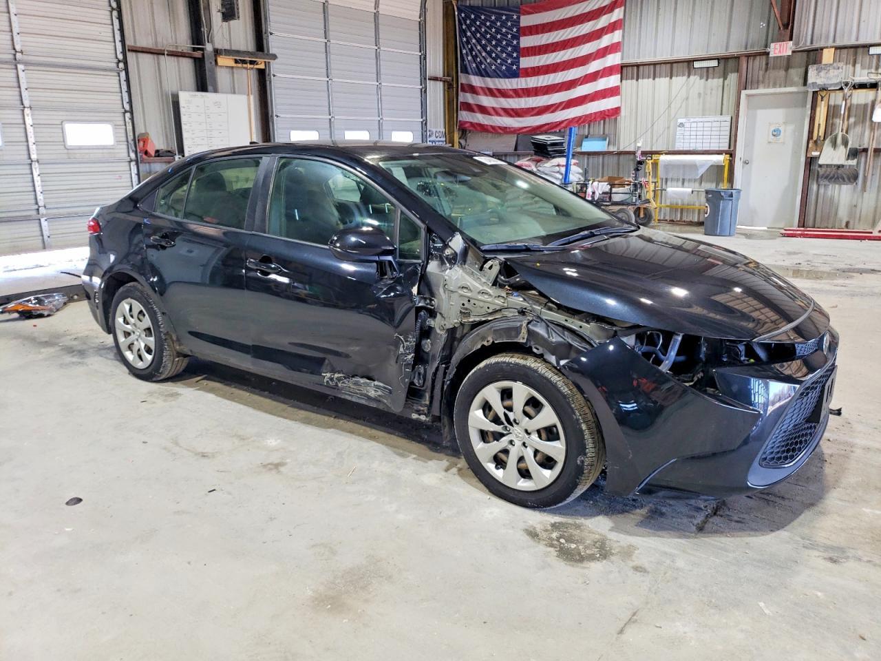 2021 Toyota Corolla Le - Image 4