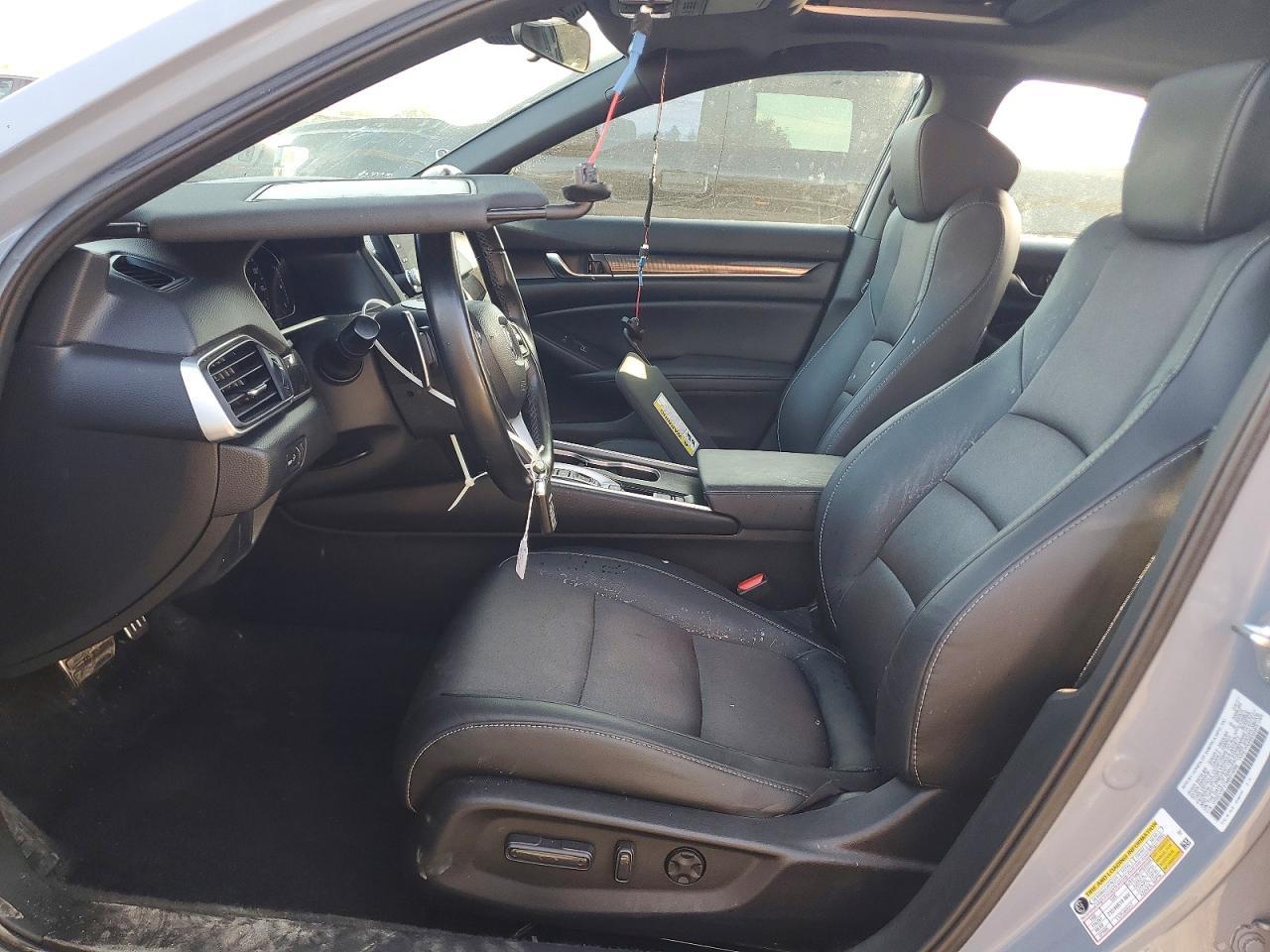 2021 Honda Accord Sport - Image 7