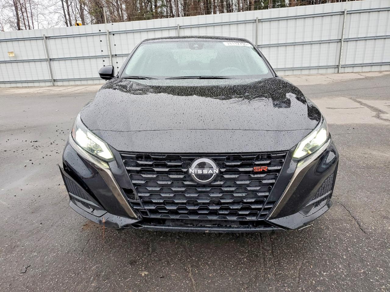 2023 Nissan Altima Sr - Фото 5