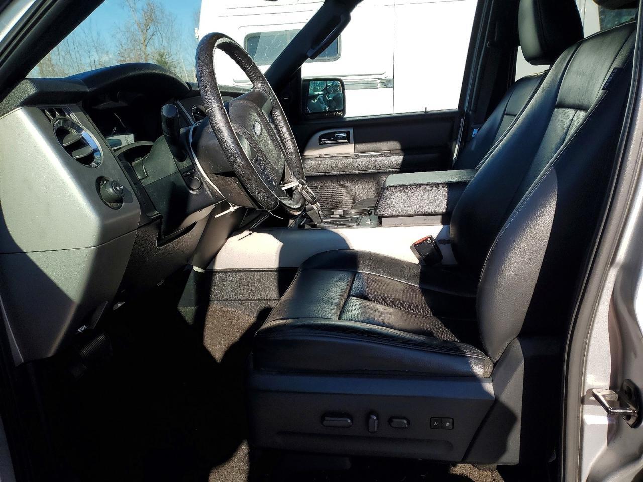 2015 Ford Expedition El Xlt - Image 7
