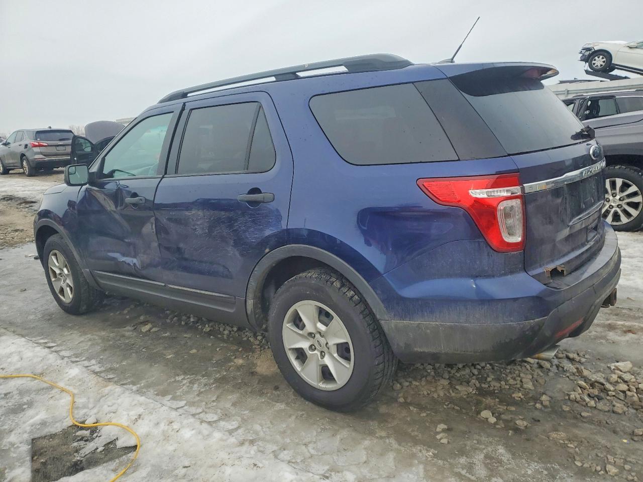 2011 Ford Explorer - Фото 2
