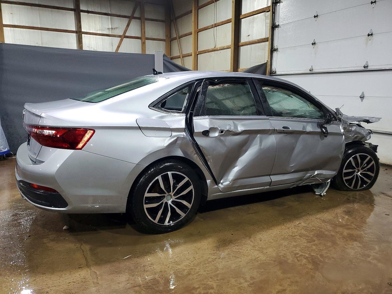 2025 Volkswagen Jetta Se - Фото 3