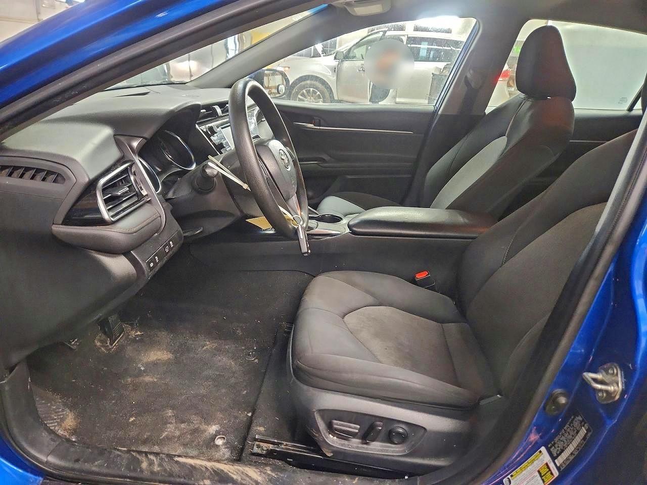 2019 Toyota Camry - Image 7