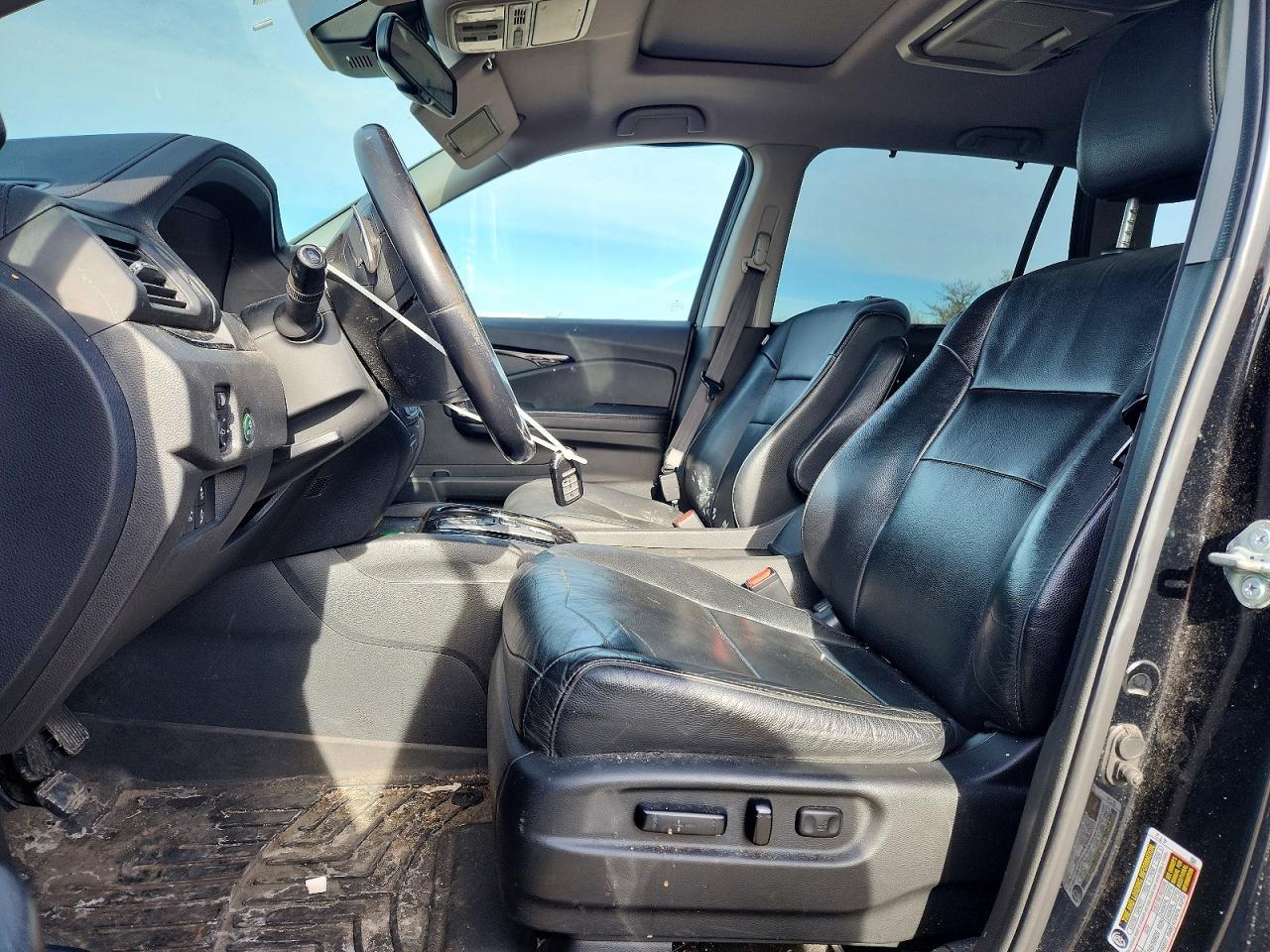 2017 Honda Pilot Touring - Image 7