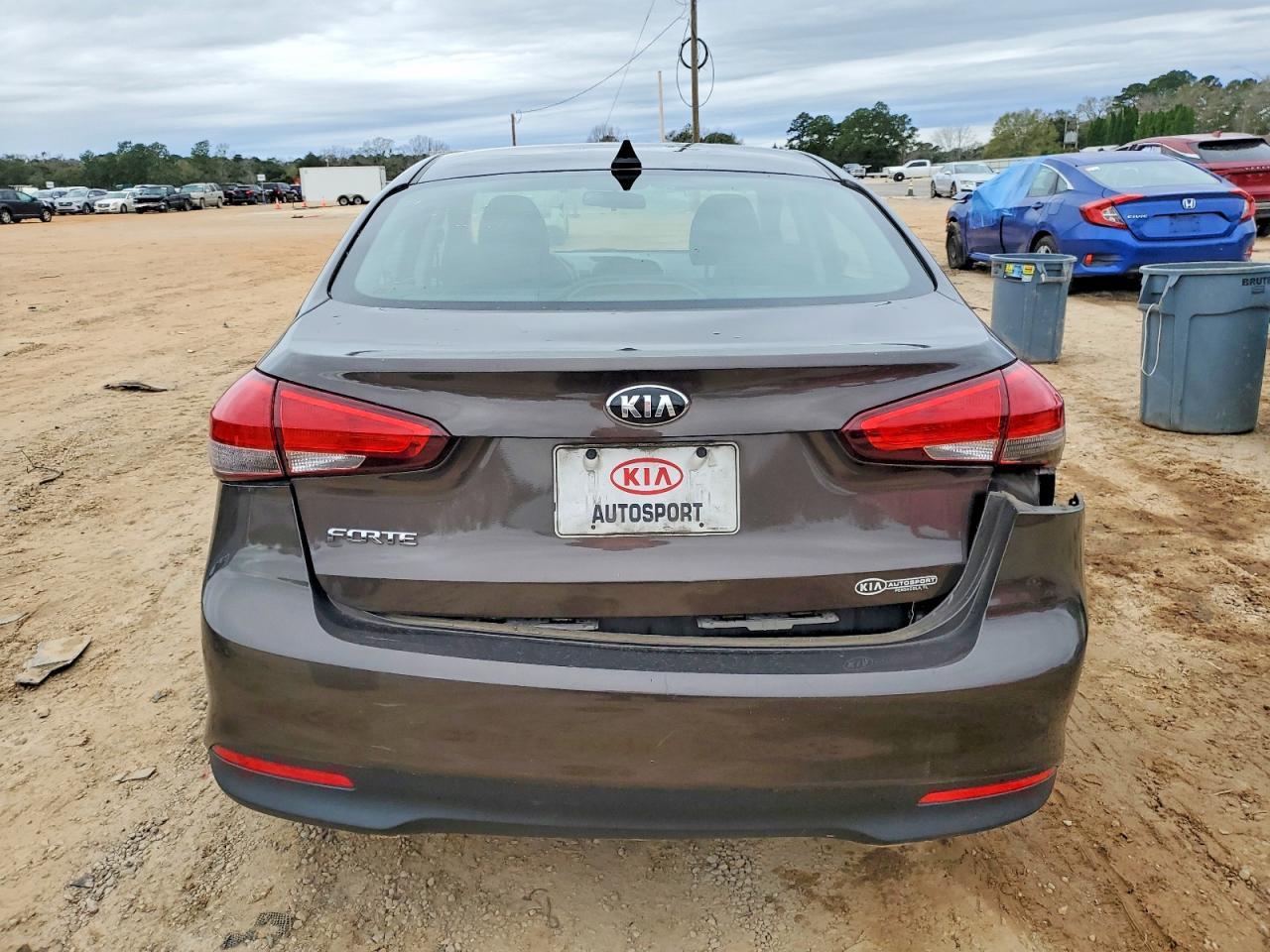 2018 Kia Forte Lx - Image 6