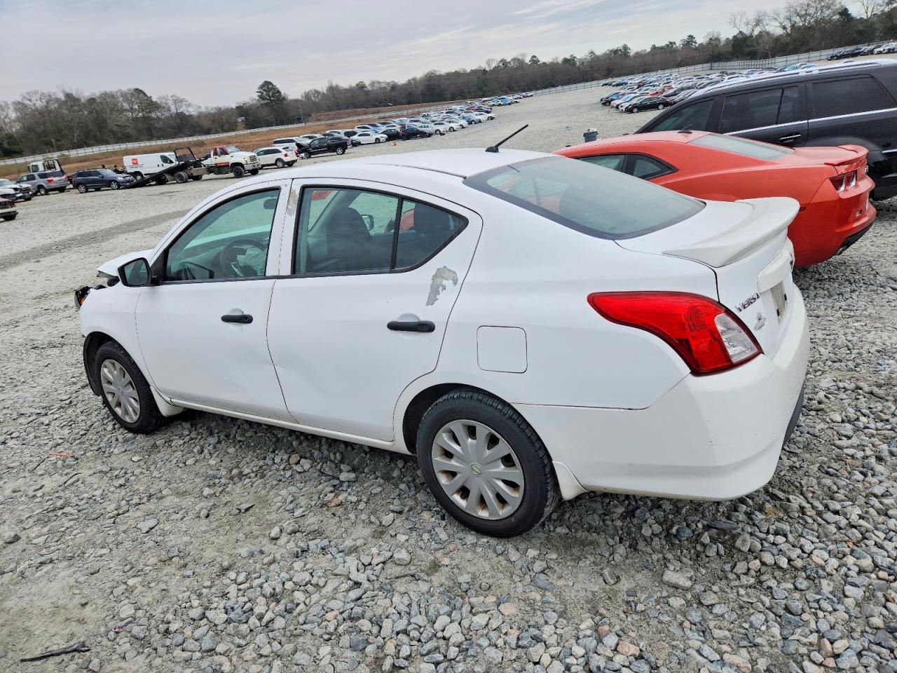 2018 Nissan Versa S - Image 2