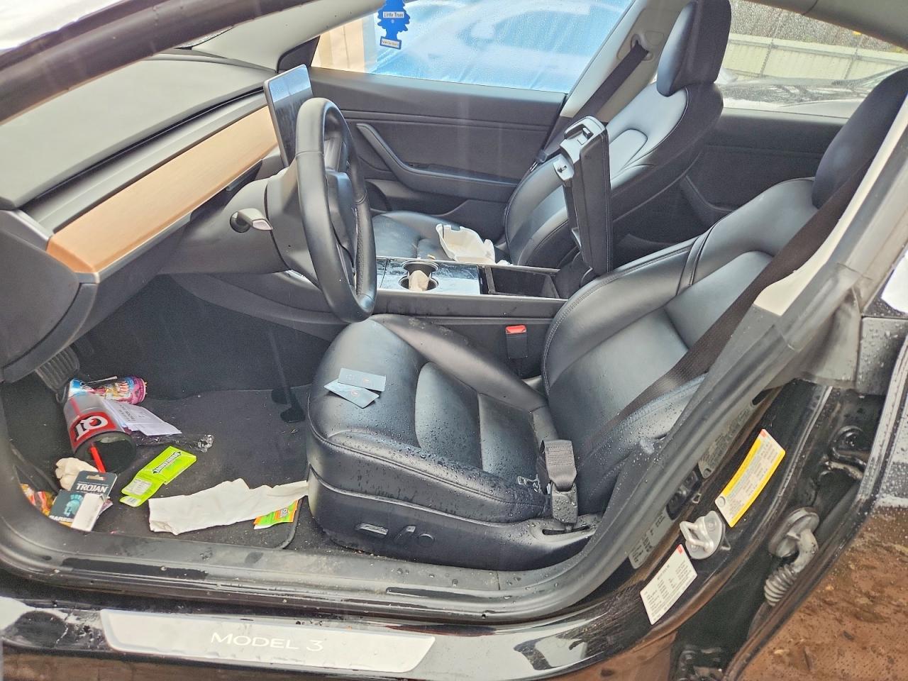 2018 Tesla Model 3 - Фото 7