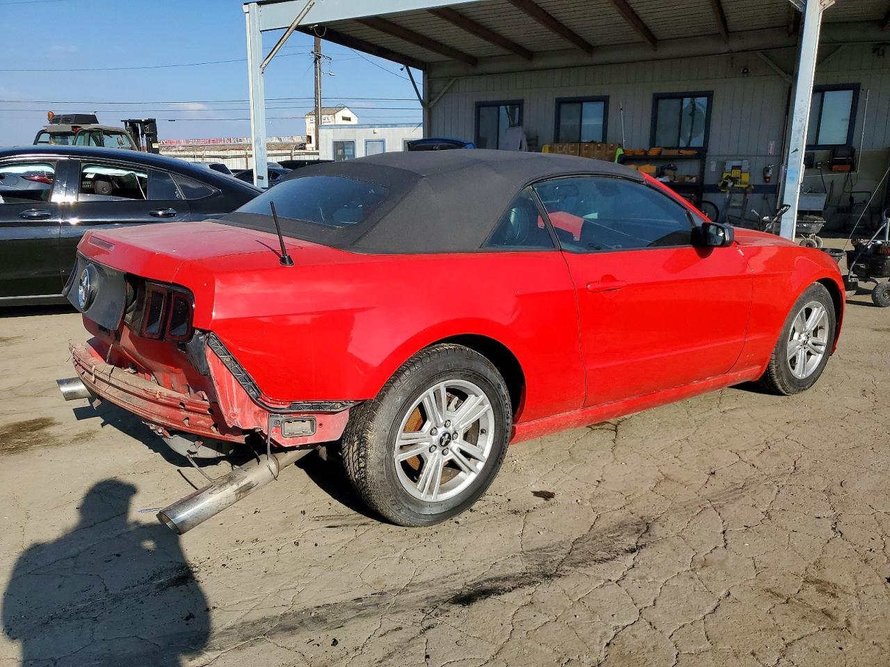 2014 Ford Mustang - Фото 3