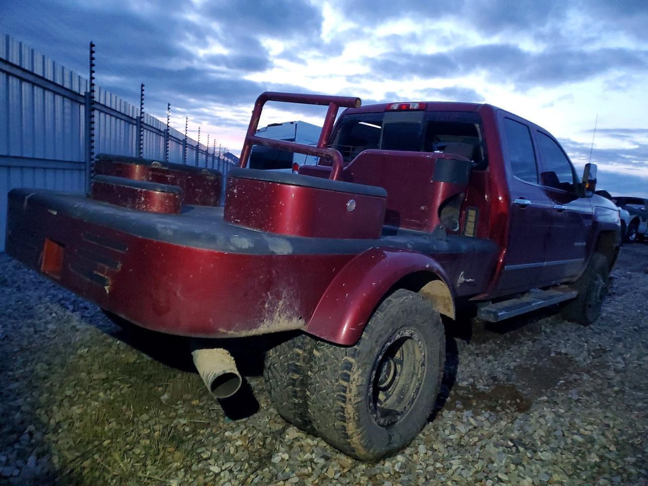 2018 Chevrolet Silverado K3500 Ltz - Image 3