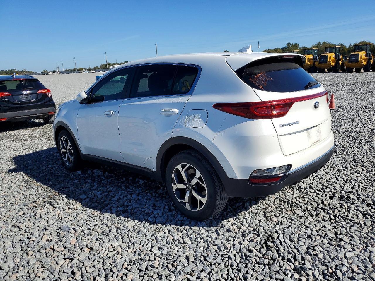 2022 Kia Sportage Lx - Фото 2
