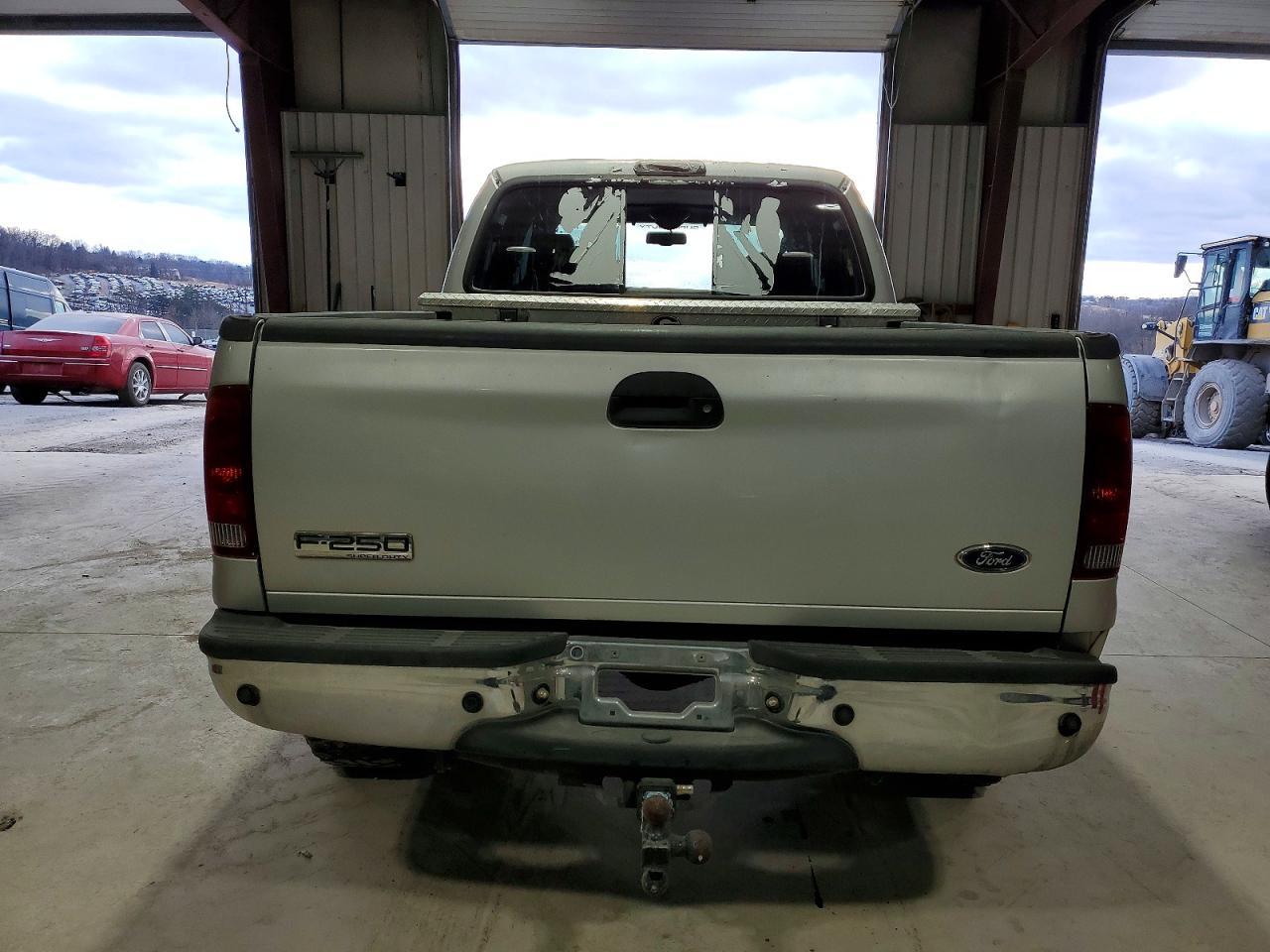 2006 Ford F250 Super Duty - Image 6